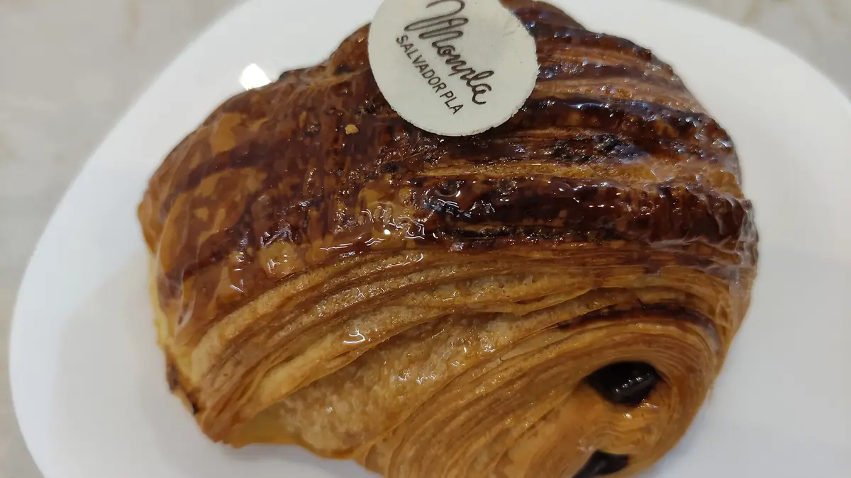 Orla's – patisserie in Shaftesbury, Newport
